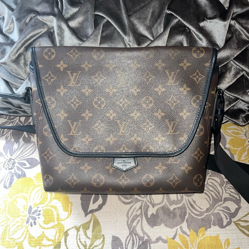 Louis Vuitton Monogram Macassar Magnetic Messenger